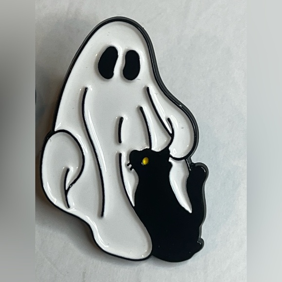 Ghost and Cat Enamel Pin NWT - Picture 1 of 4
